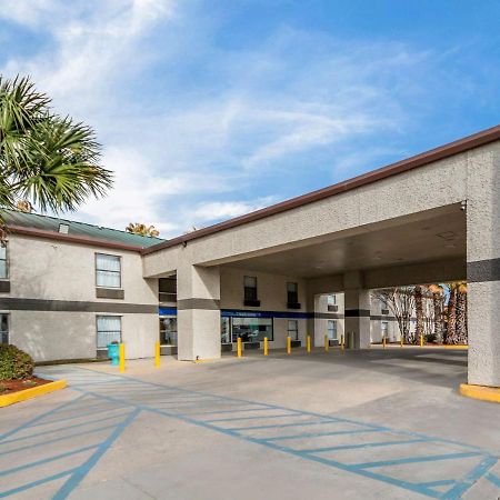 Motel 6-Laredo, Tx - North I-35 Exterior photo