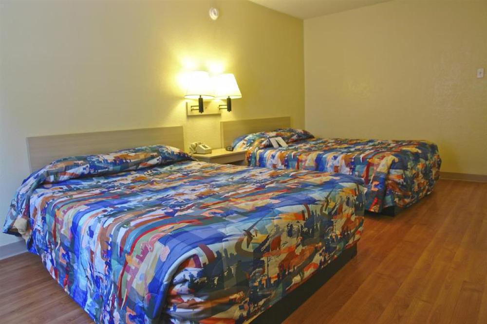 Motel 6-Laredo, Tx - North I-35 Room photo
